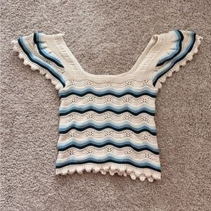 Cream and Blue Relaxed Sleeve Cropped Blouse